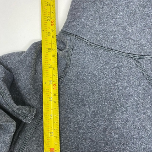 Lululemon Grey Hoodie Medium - Picture 6 of 7